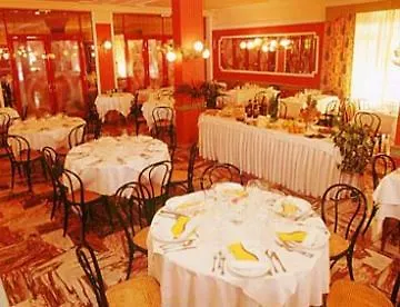 Giglio モンテカティーニ・テルメ