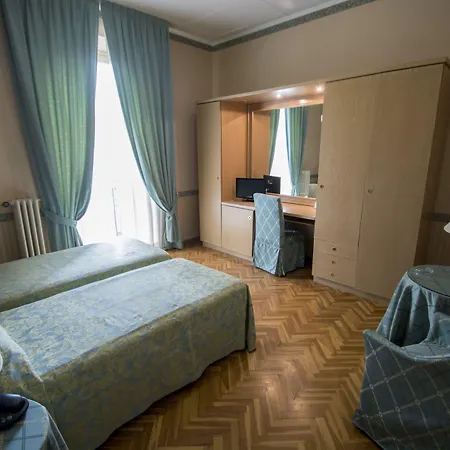 Giglio Hotell 3*