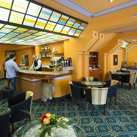 Hotell Giglio 3*